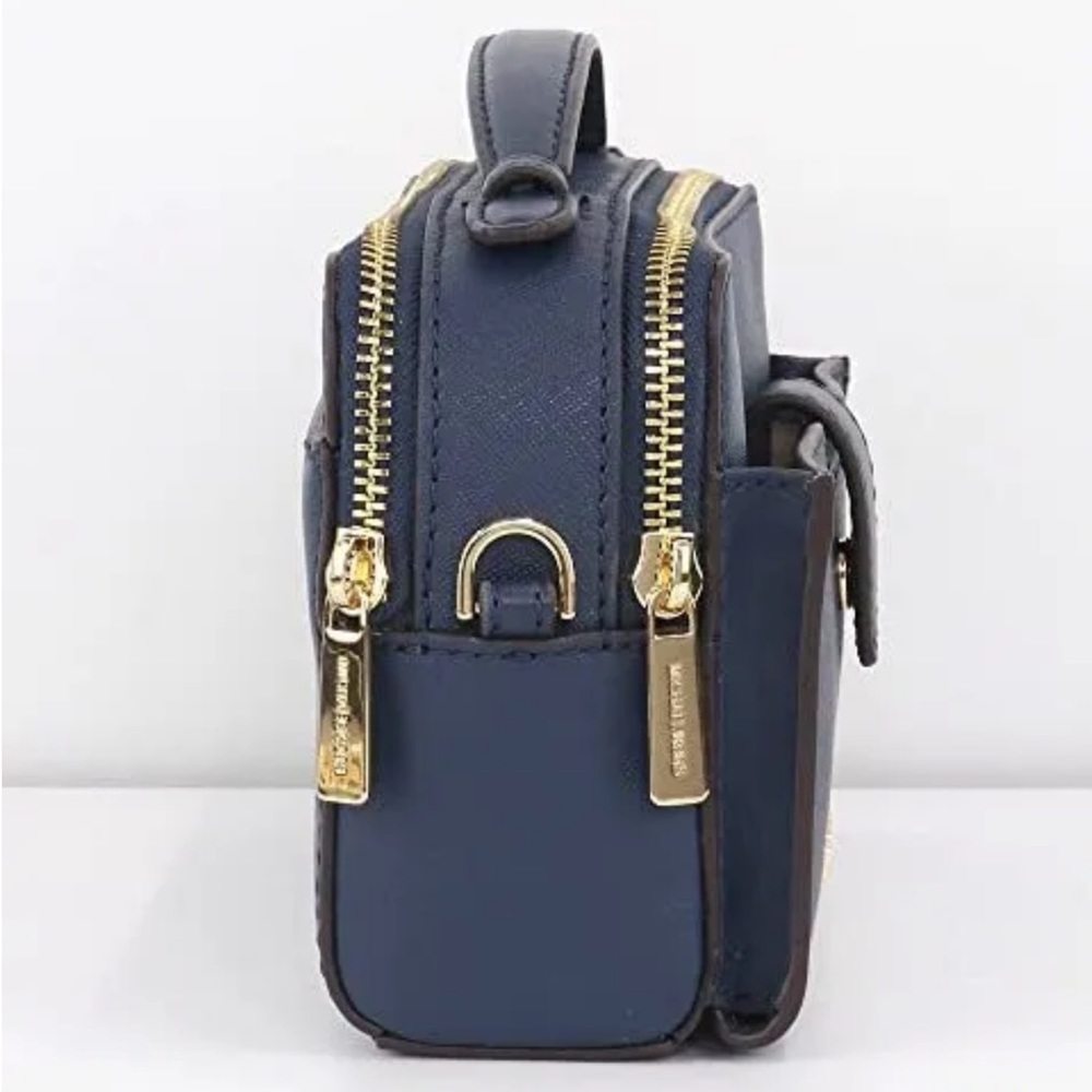 Michael Kors Crossbody Purse - Picture 9 of 10